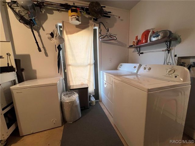 10 Jamaica Street, Homosassa, FL 34446