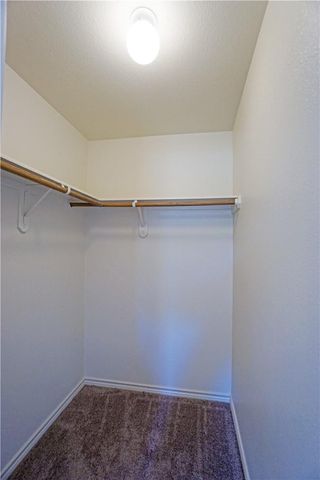 2903 Don Hill LN, Taylor, TX 76574