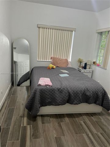 5347 SW 40th Ave 5347, Dania Beach, FL 33314