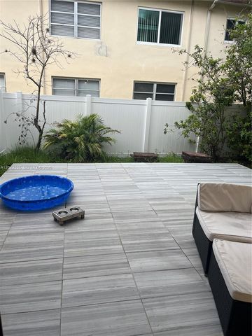 5347 SW 40th Ave 5347, Dania Beach, FL 33314