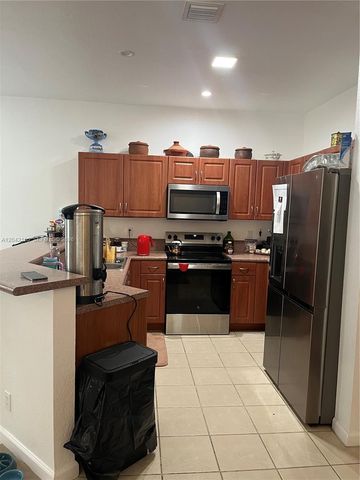 5347 SW 40th Ave 5347, Dania Beach, FL 33314