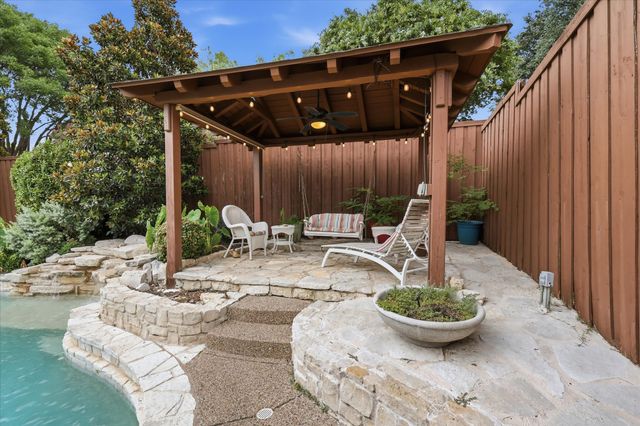 732 Meadowlark Lane, Coppell, TX 75019