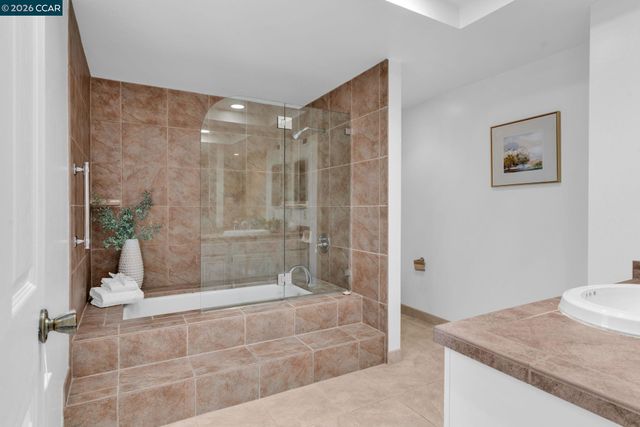 20 Pamplona Ct, San Ramon, CA 94583