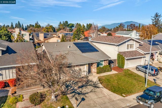 20 Pamplona Ct, San Ramon, CA 94583