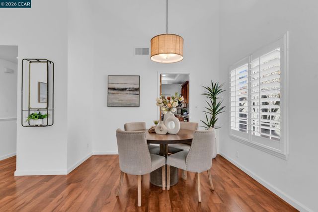 20 Pamplona Ct, San Ramon, CA 94583