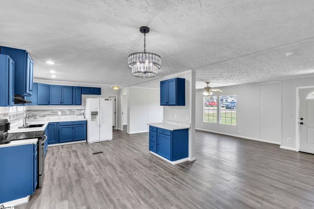 119 Ray Drive, Pickens, SC 29671