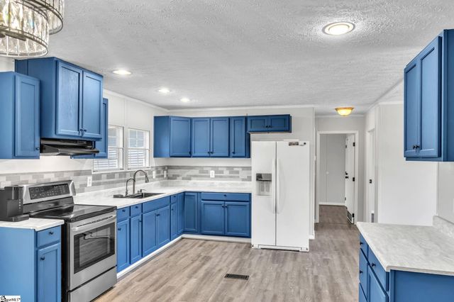 119 Ray Drive, Pickens, SC 29671