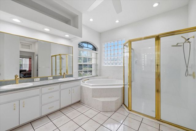 6636 ROYAL FOREST DRIVE, Lakeland, FL 33811
