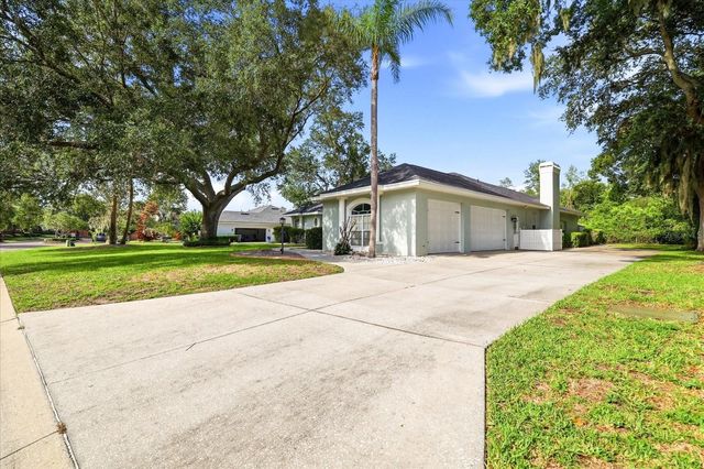 6636 ROYAL FOREST DRIVE, Lakeland, FL 33811
