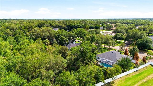 6636 ROYAL FOREST DRIVE, Lakeland, FL 33811