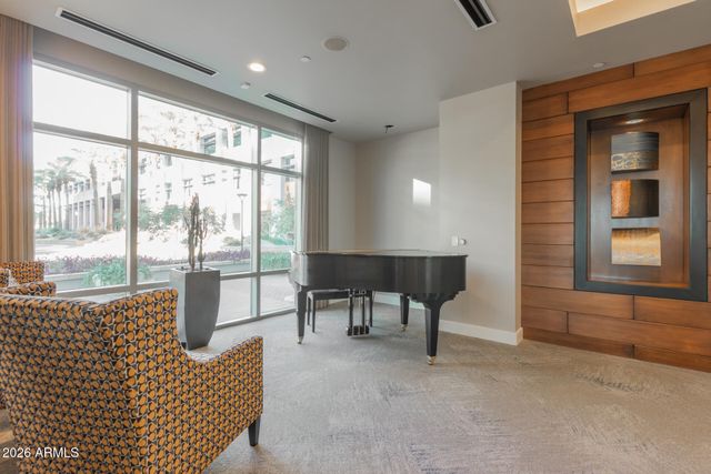 2211 E CAMELBACK Road 106, Phoenix, AZ 85016