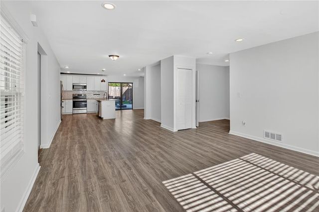 29 Burke Street SE, Marietta, GA 30060