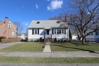 45 Redwood Drive, Norwood, MA 02062