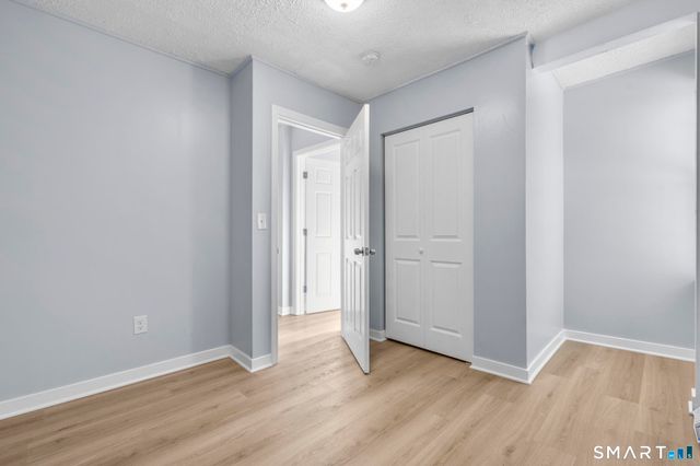 21 Richards Street, West Haven, CT 06516