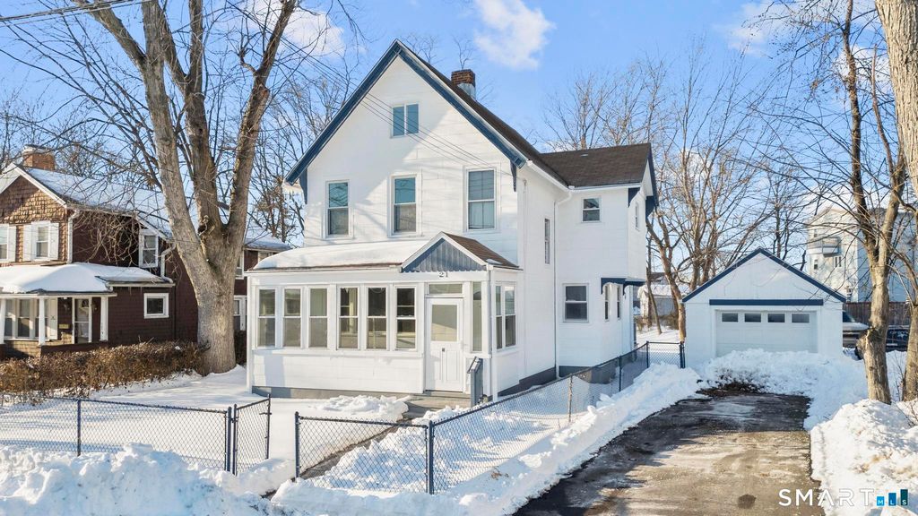 21 Richards Street, West Haven, CT 06516