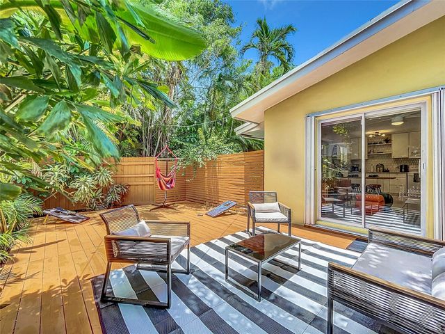 1478 NE 34th Court, Oakland Park, FL 33334