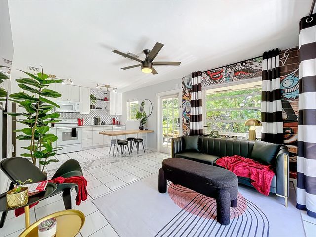 1478 NE 34th Court, Oakland Park, FL 33334