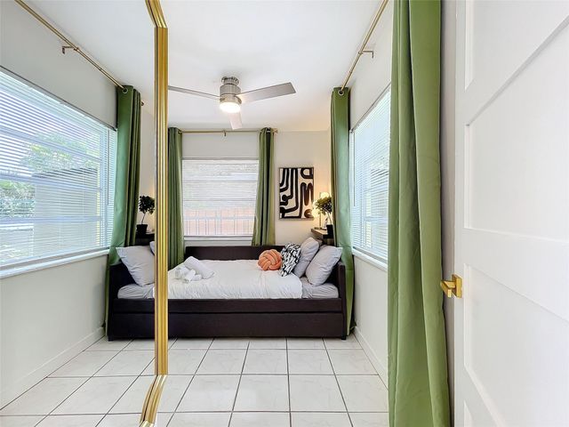 1478 NE 34th Court, Oakland Park, FL 33334