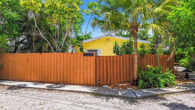 1478 NE 34th Court, Oakland Park, FL 33334