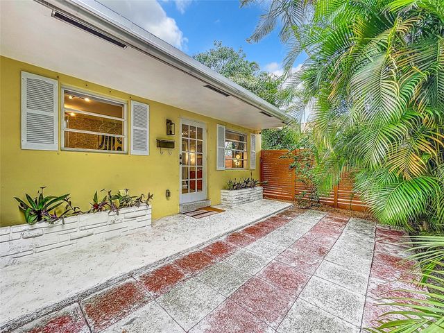 1478 NE 34th Court, Oakland Park, FL 33334