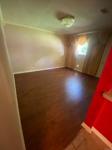 2310 S State Street, Little Rock, AR 72206