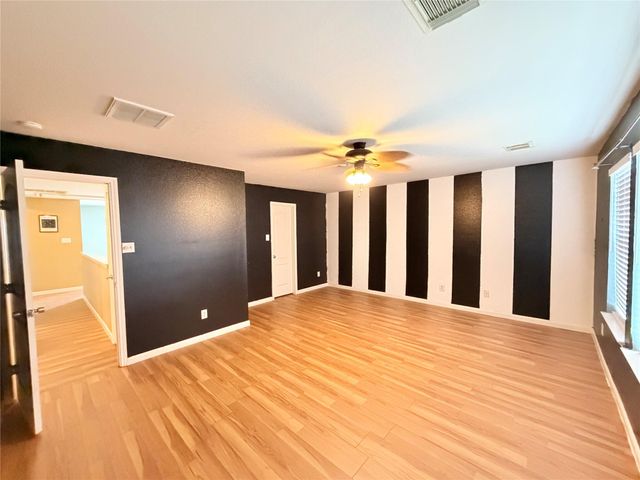 2603 Skyview Trace Court, Houston, TX 77047