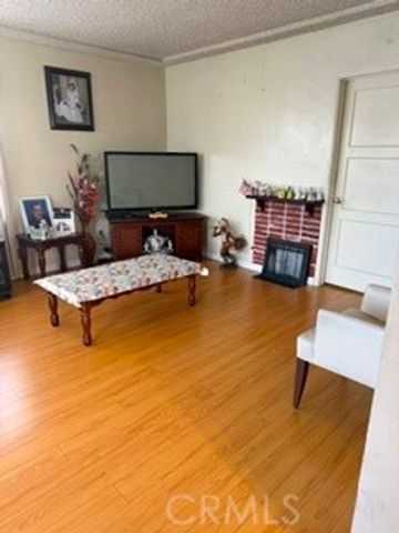 3598 Beechwood Avenue A B C., Lynwood, CA 90262