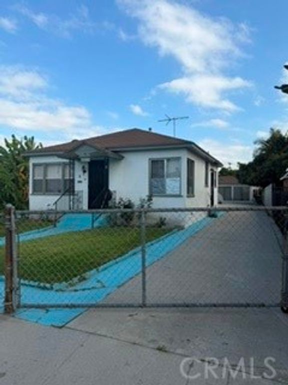 3598 Beechwood Avenue A B C., Lynwood, CA 90262