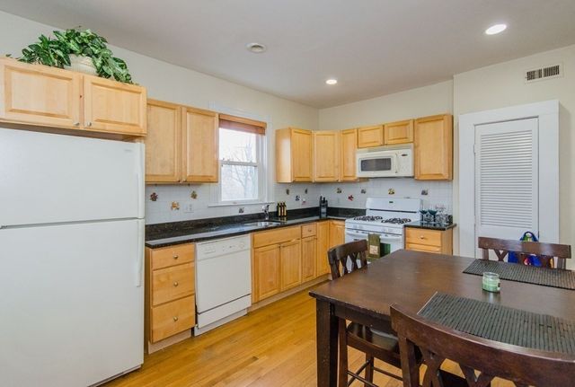 126 Minden Street 3, Boston, MA 02130