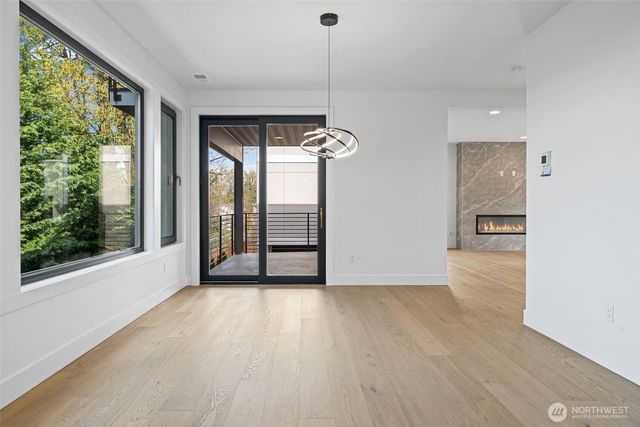 16036 SE 44TH Court, Bellevue, WA 98006
