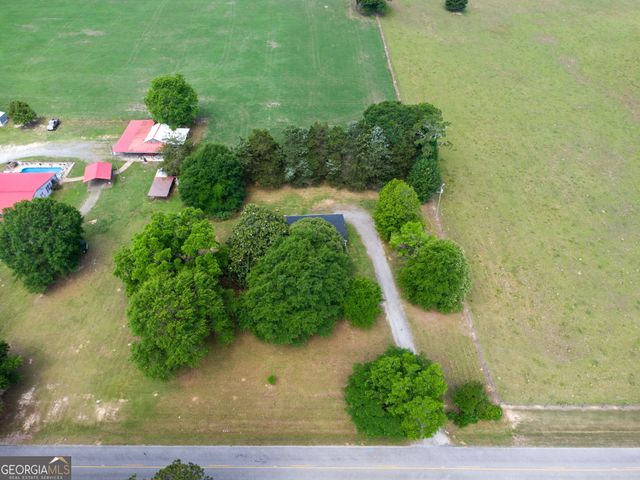 308 Fairview Road, Brooks, GA 30205