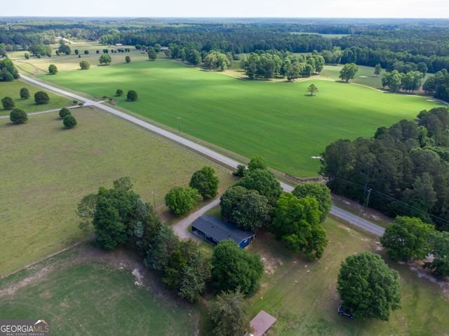 308 Fairview Road, Brooks, GA 30205