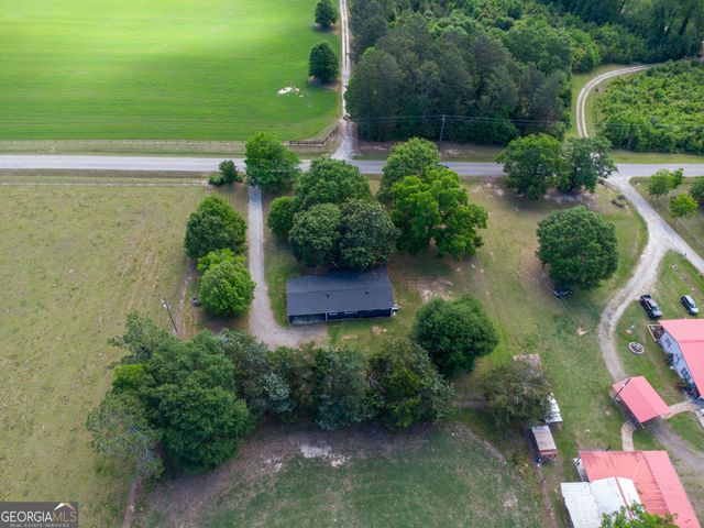 308 Fairview Road, Brooks, GA 30205