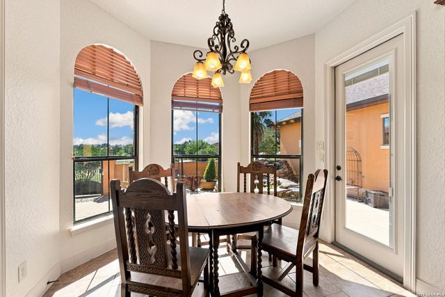 1216 Porto Point, New Braunfels, TX 78132