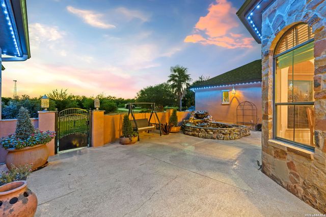 1216 Porto Point, New Braunfels, TX 78132