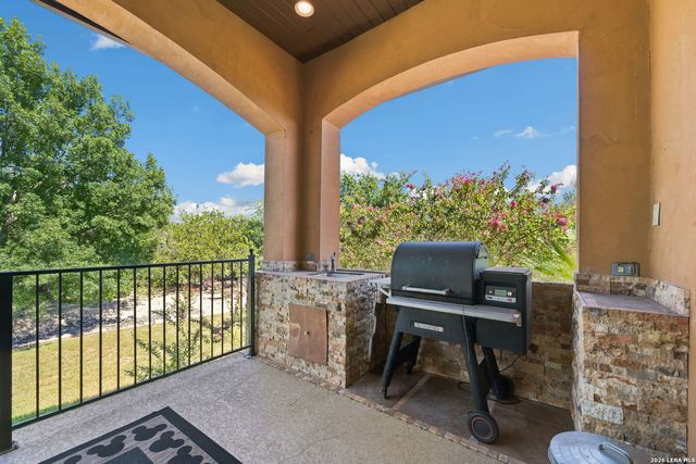 1216 Porto Point, New Braunfels, TX 78132