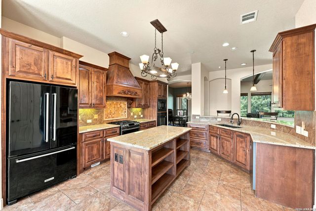 1216 Porto Point, New Braunfels, TX 78132