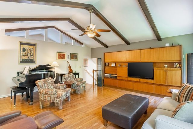 1801 Colonial Shores Drive, Hixson, TN 37343