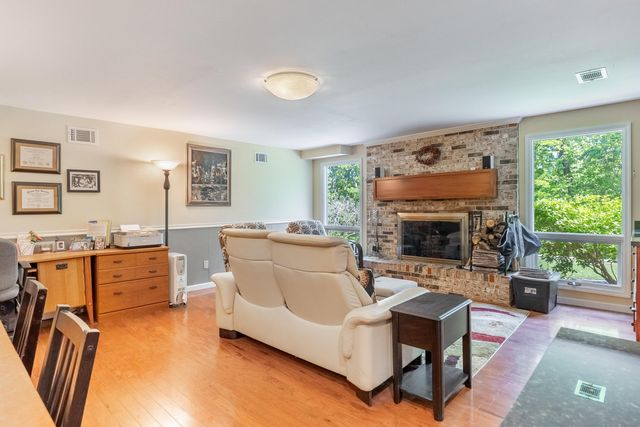 1801 Colonial Shores Drive, Hixson, TN 37343