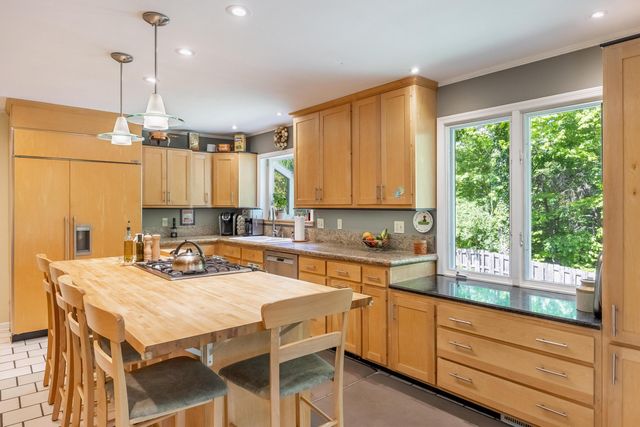 1801 Colonial Shores Drive, Hixson, TN 37343