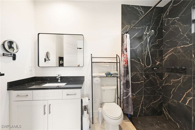 18355 Fairmont DR, Naples, FL 34114