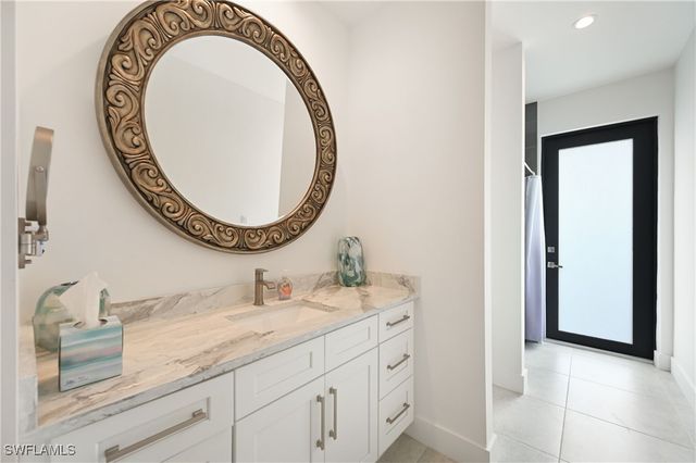 18355 Fairmont DR, Naples, FL 34114