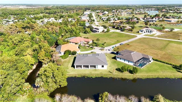 18355 Fairmont DR, Naples, FL 34114