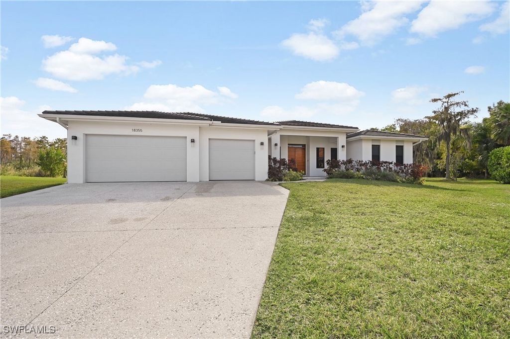 18355 Fairmont DR, Naples, FL 34114