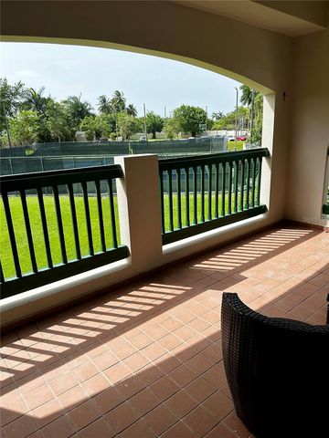 654 NORTH COAST VILLAGE, Vega Alta, PR 00692