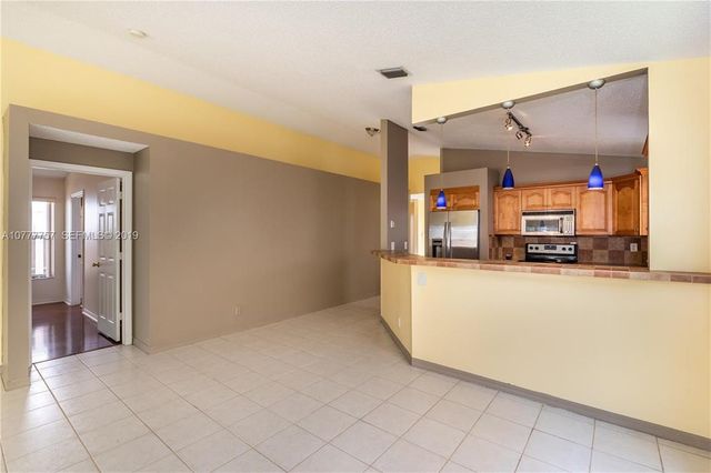6222 Flores Del Mar, Margate, FL 33063
