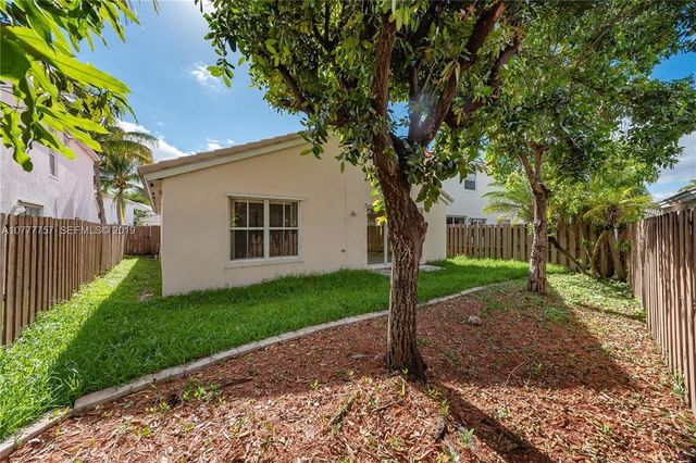 6222 Flores Del Mar, Margate, FL 33063