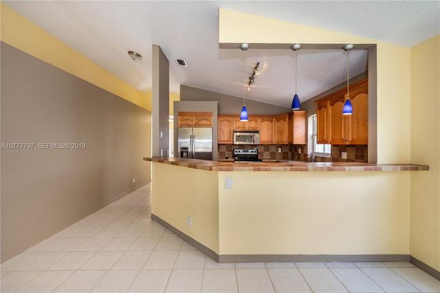 6222 Flores Del Mar, Margate, FL 33063
