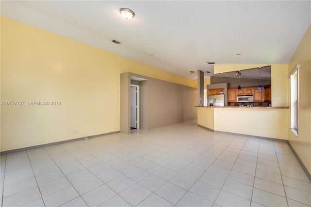 6222 Flores Del Mar, Margate, FL 33063
