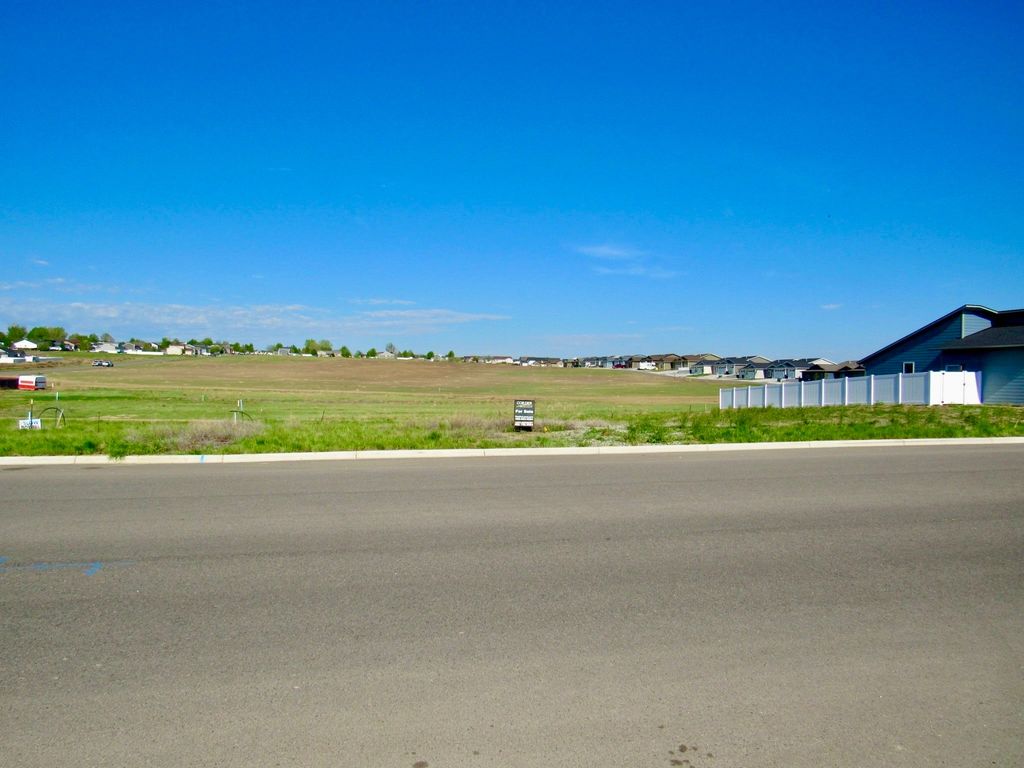 2030 Gleneagles Boulevard, Billings, MT 59105 photo 11